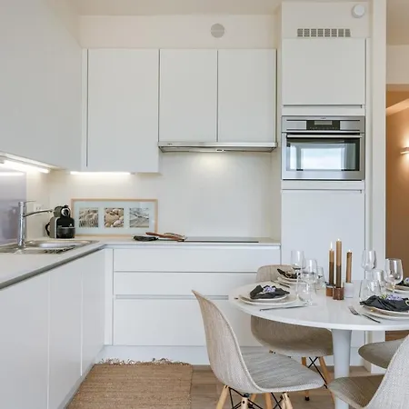 דירה Luxurious With Ideal Location