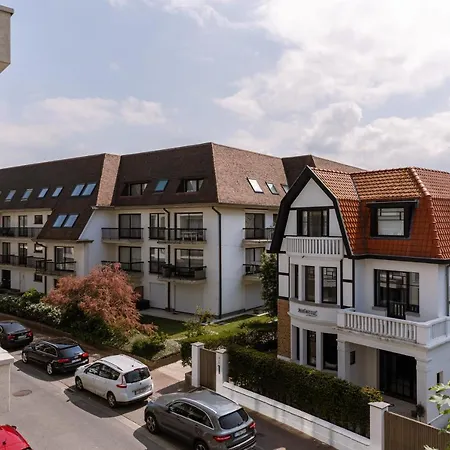 Appartement Luxurious With Ideal Location Knokke-Heist